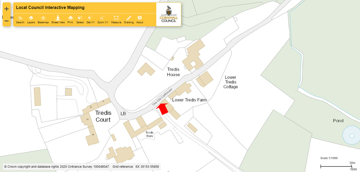 Map showing location of the defibrillator in Tredis